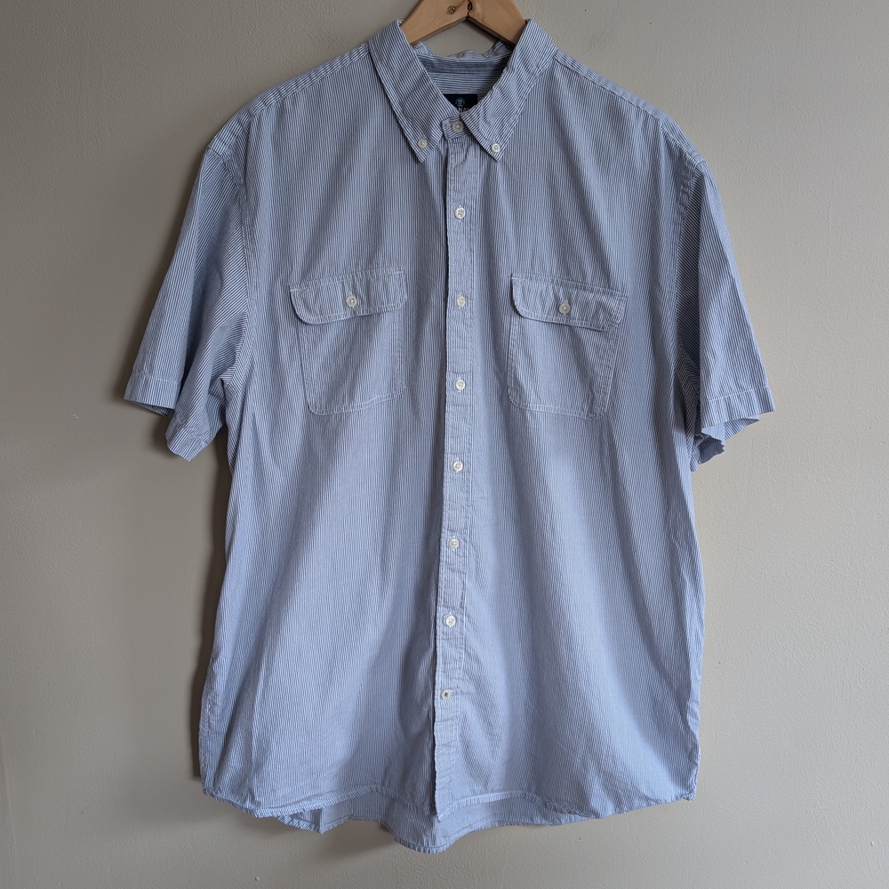 Men's Old Navy White and Blue Striped short sleeve button down shirt size XXL